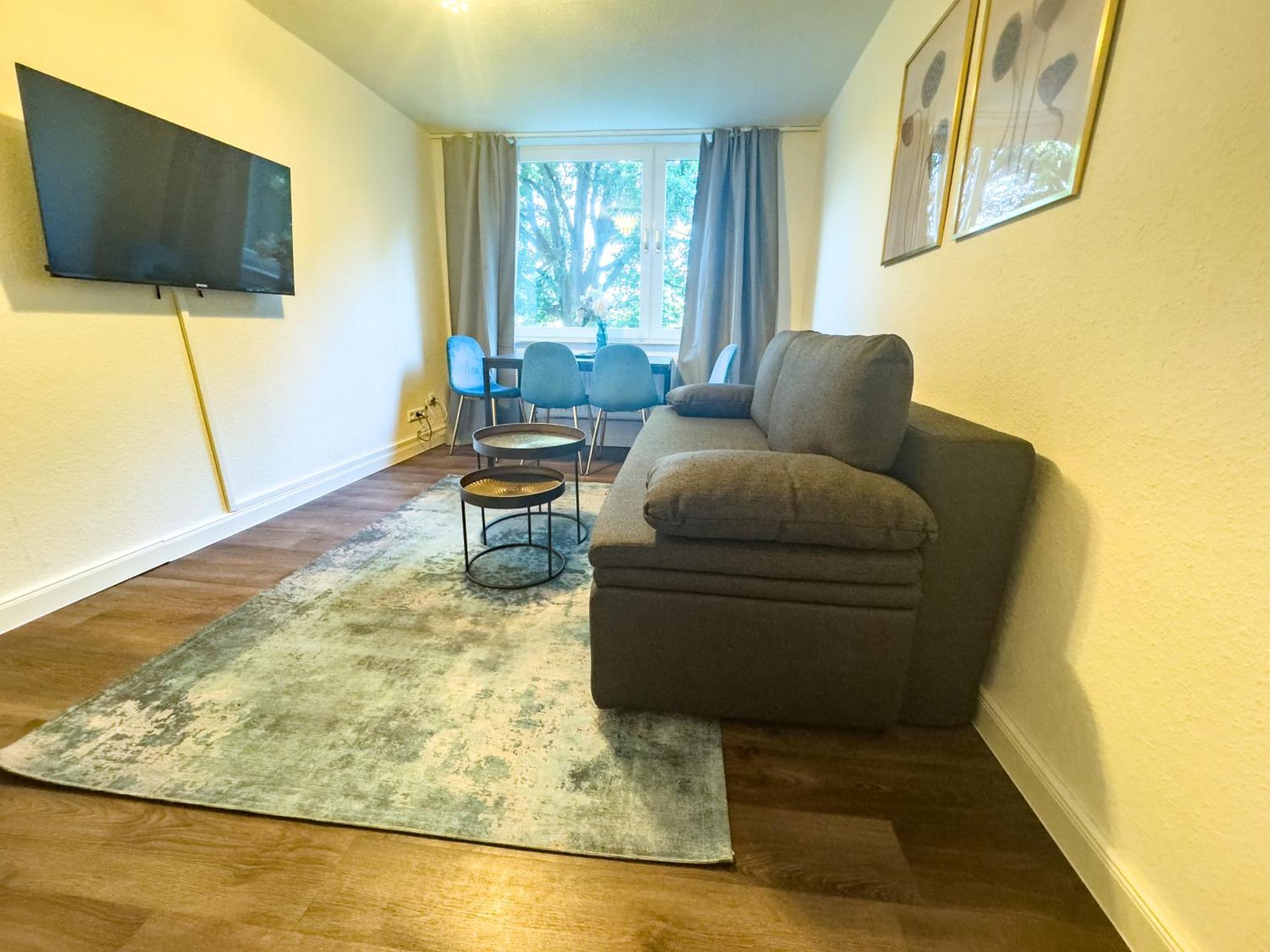 Messeapartment Fuer 4 Gaeste Mit Kostenlosen Parkplaetzen * Hannover