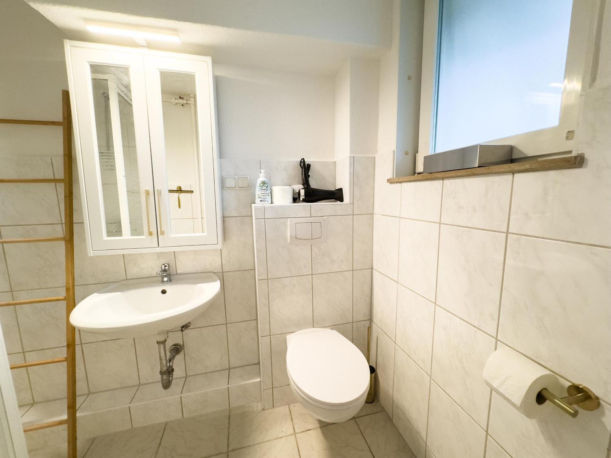 Messeapartment Fuer 4 Gaeste Mit Kostenlosen Parkplaetzen Apartment *
